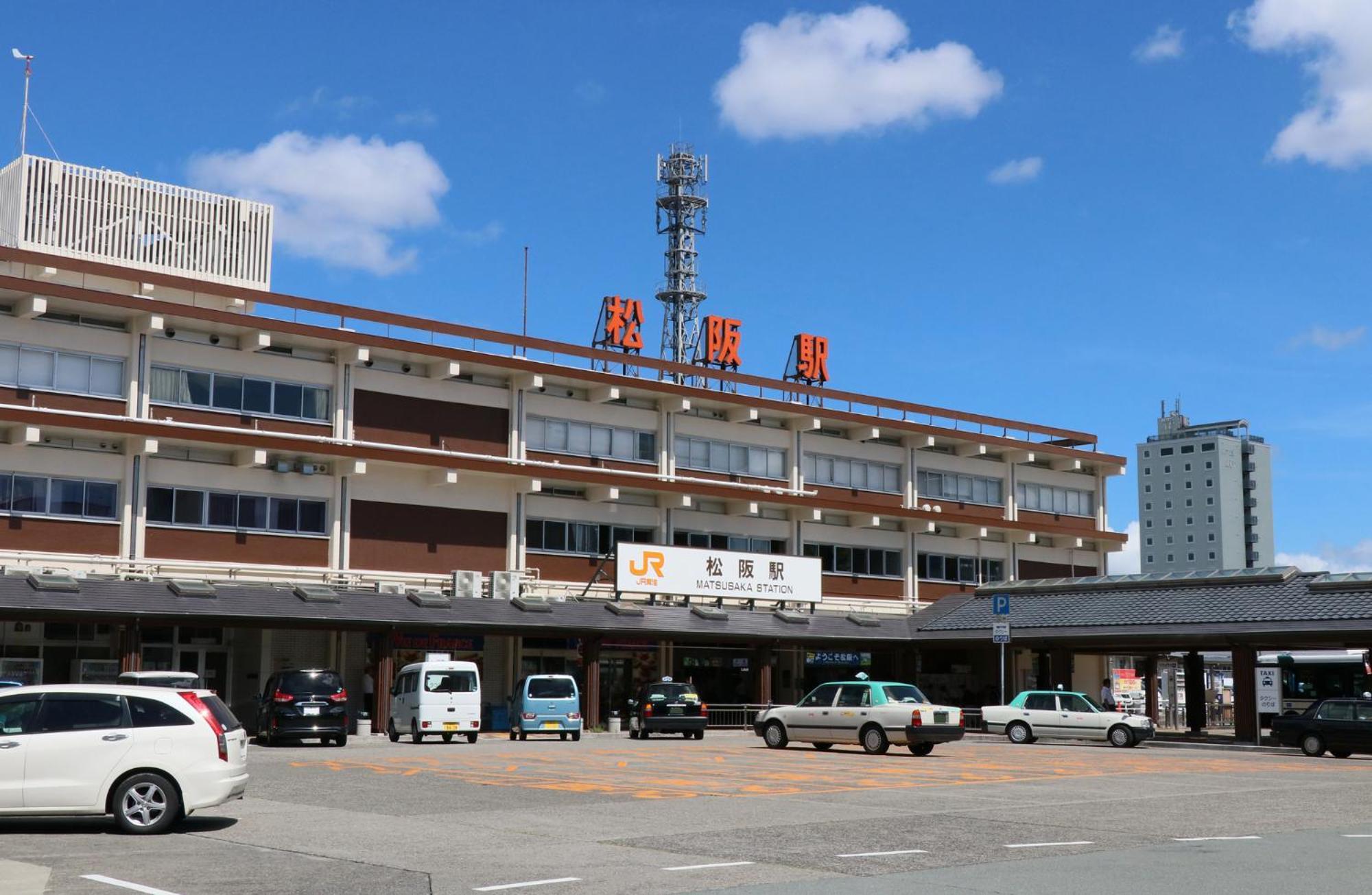 Tabist Tatsumi Business Hotel Мацусака Экстерьер фото